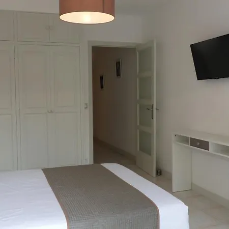 Mistral Apartment